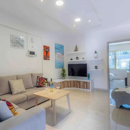 Sam's Central Nearby Beach Daire *